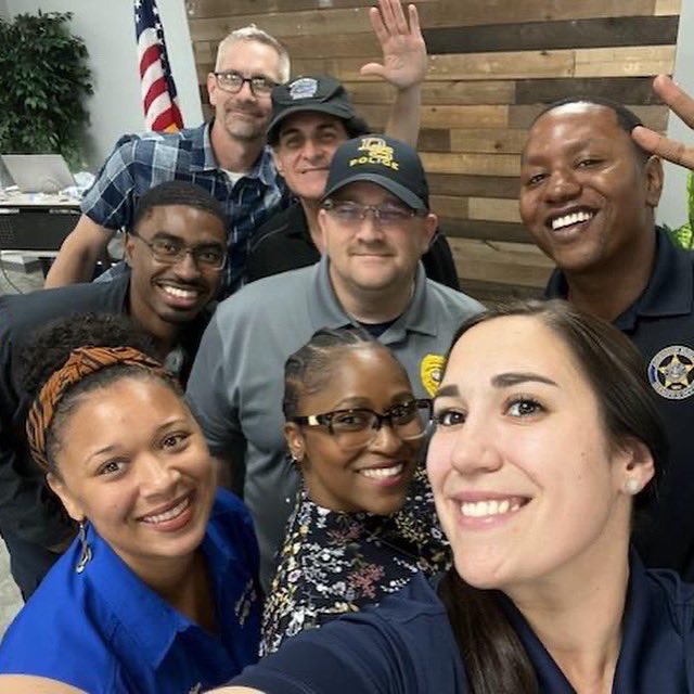 CaseyFerrandNO's tweet image. I’m constantly looking for opportunities to learn and grow more in my profession so I can be of more service to those I serve and work with!

#certified #masterPIO #communicationsprofessional #mediapro