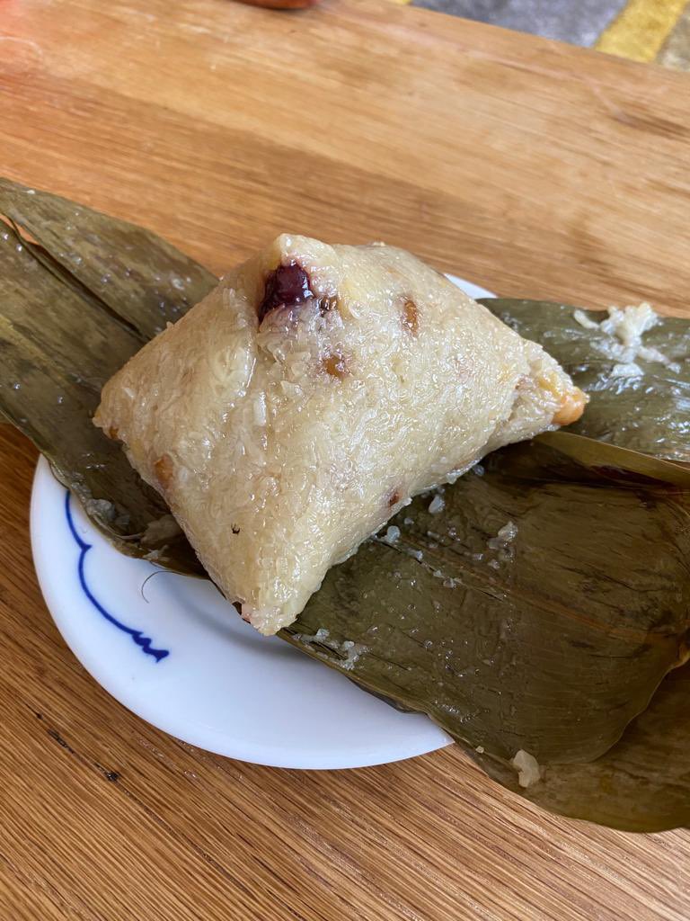 🐉 Happy Dragon Boat Festival 💛

Celebrating in the best way preparing homemade ZhongZi, served with lashings of chilli oil and crispy belly pork ~ delicious!