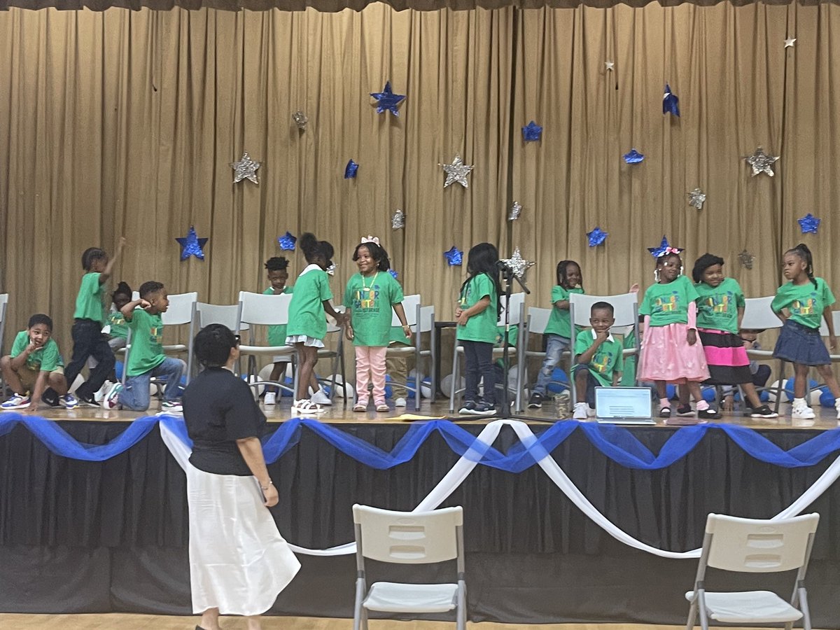 NPS_HTubman's tweet photo. Today we celebrated some of our youngest scholars on their promotion to Kindergarten and 1st Grade! #preK #K #Promotion @NPSvoices https://t.co/frYkSZIQOh