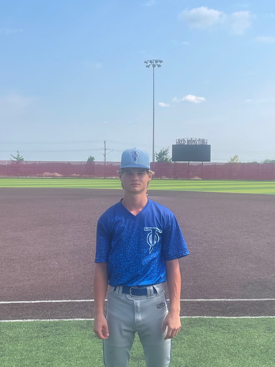 FiveToolTexas's tweet photo. #BregmanWS F: @TEXAS_OILERS 15U Nowell 4, Marucci Elite Texas Ognoski 2026 3
PoG: @9Dryman 2-2 2 2B, RBI
Hitter: Dalton Hicks 1-2 RBI, R, walkoff RBI single https://t.co/PLqHn7qdRH