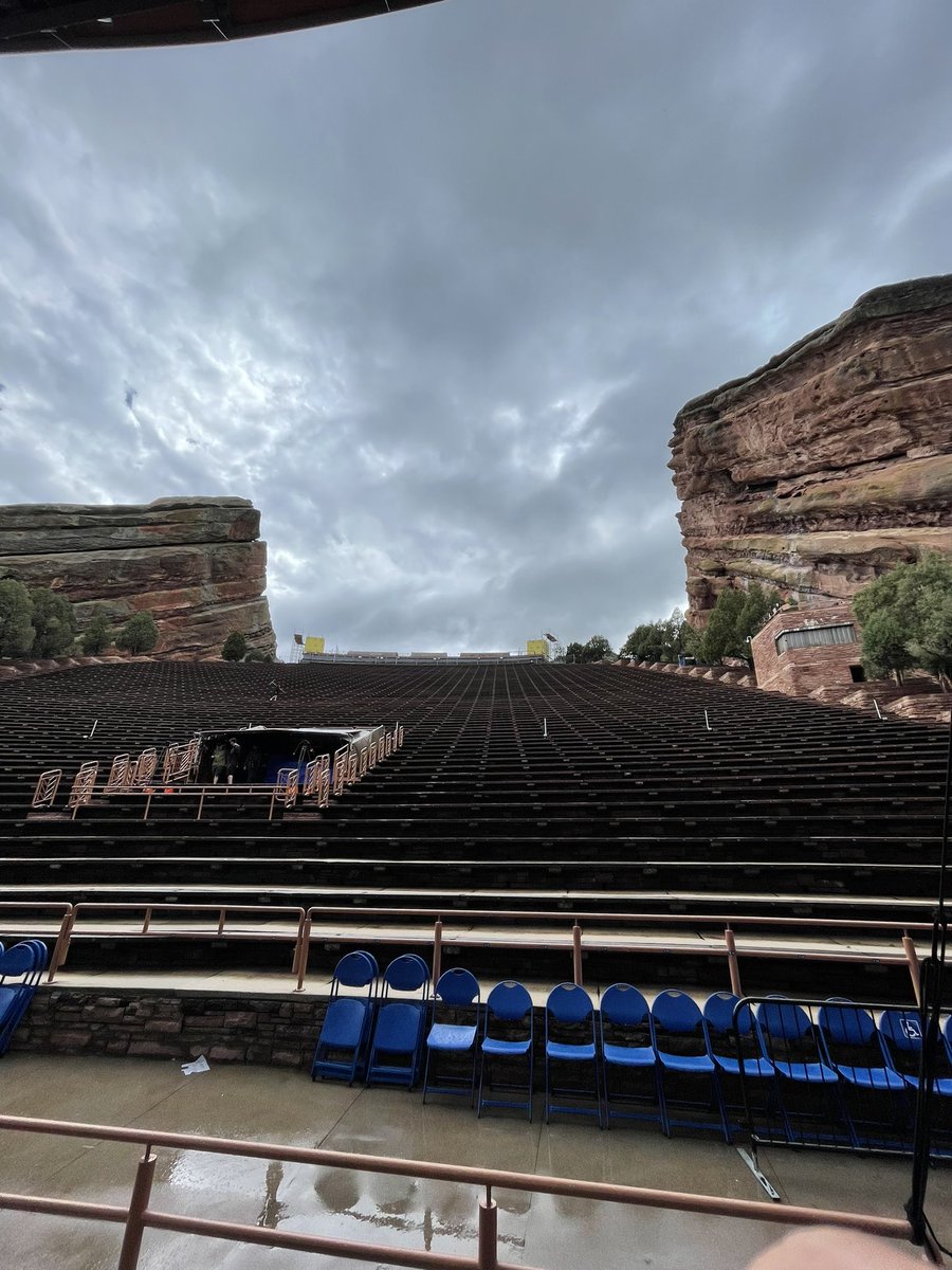 let’s get it tonight
<a href="/thenealfrancis/">Neal Francis</a> + horns is bout to go down