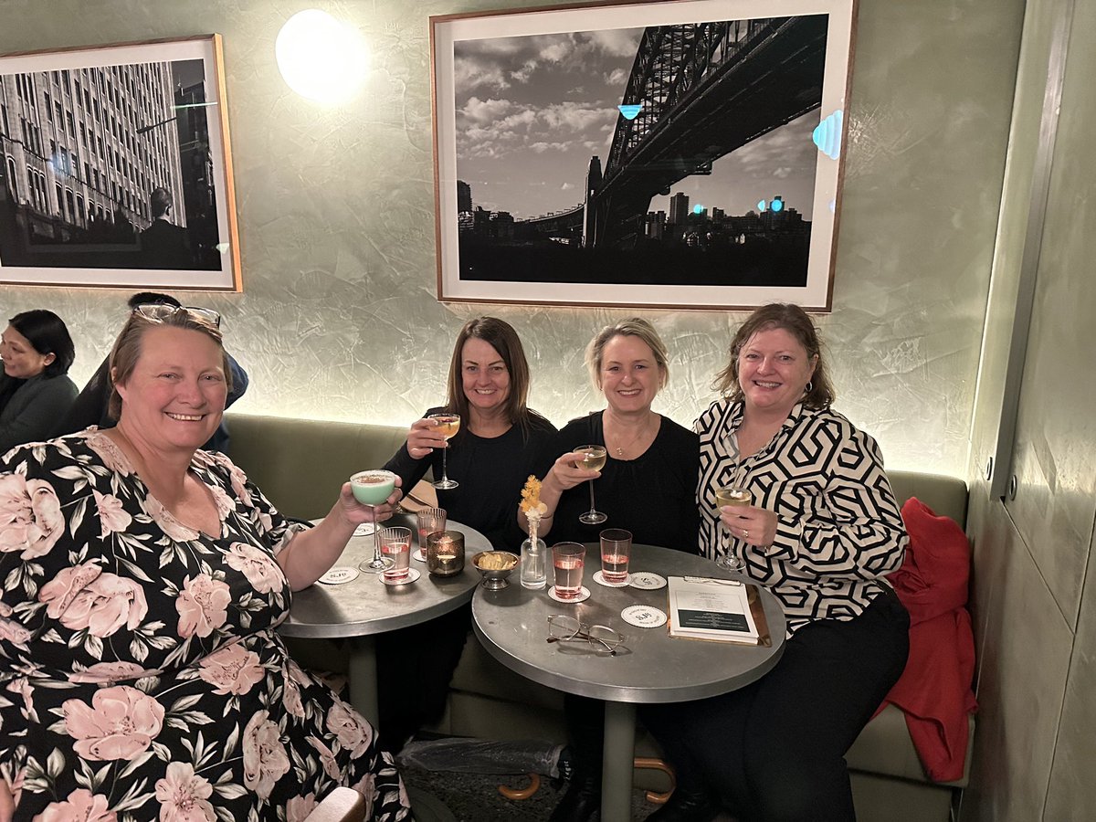 JulieTorney's tweet image. Looking after my well-being - wonderful opportunity to celebrate the achievements of my incredible middle leaders; early morning walk to see Sydney wake up. Looking forward to Day 2 #mldp @NSWSLI @Jess_Harris2