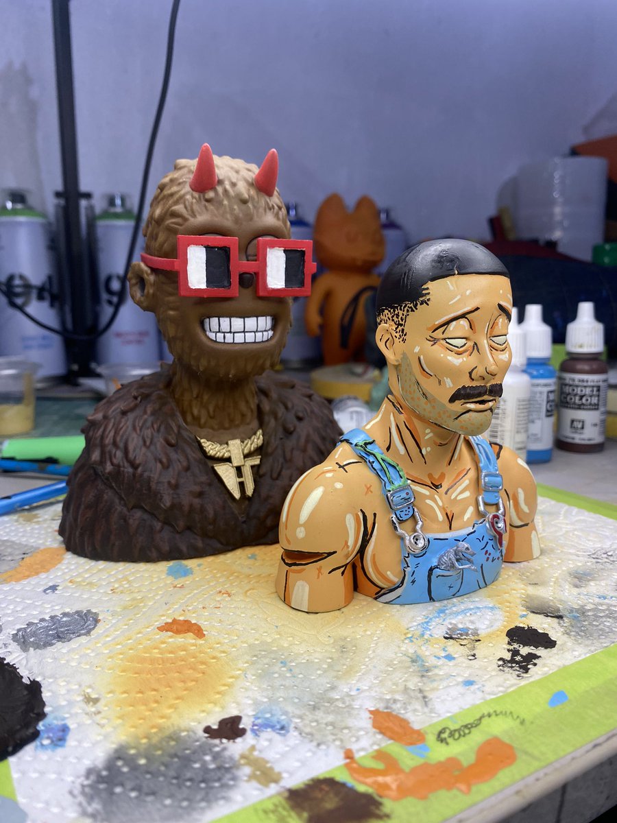 Some art of <a href="/DeGodsNFT/">DeGods</a> and <a href="/y00tsNFT/">y00ts</a> family what do you tink about our work on <a href="/NFToys593/">NFToys Factory</a> <a href="/frankdegods/">Frank</a>