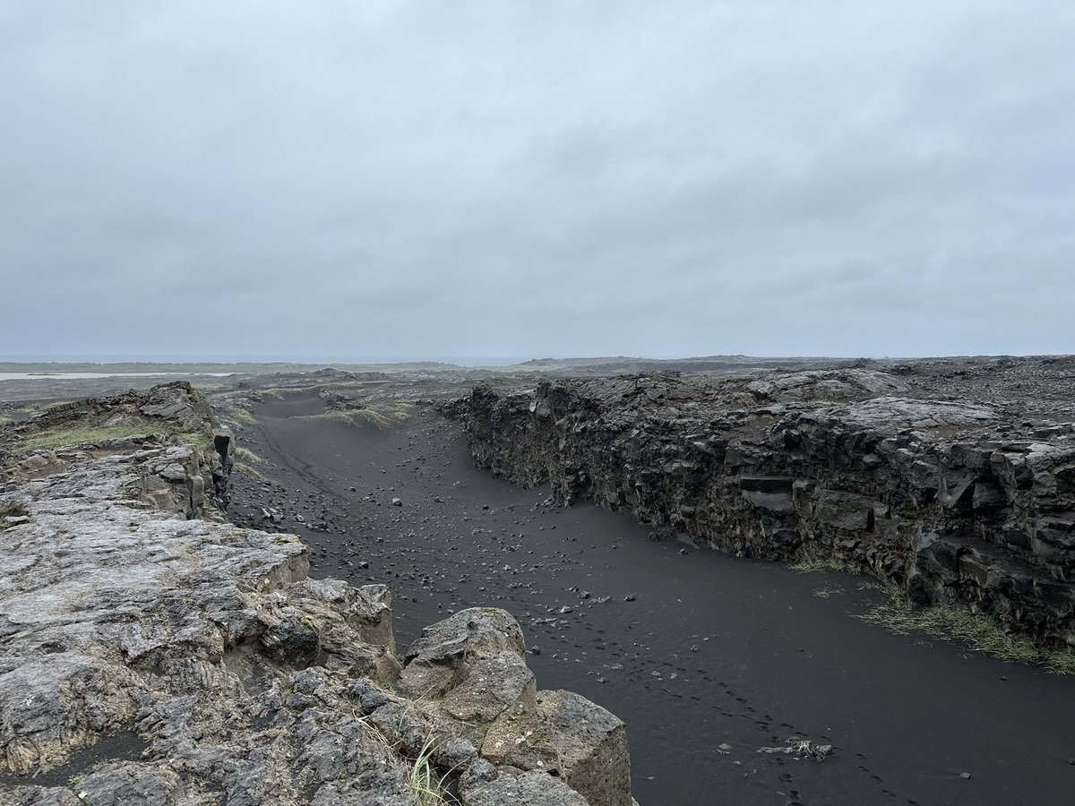SPFGeography's tweet photo. Iceland Day 1: admiring the Bridge Between Continents and the power of steam #constructiveplateboundary #summerweatheriniceland https://t.co/n958ooMUvn