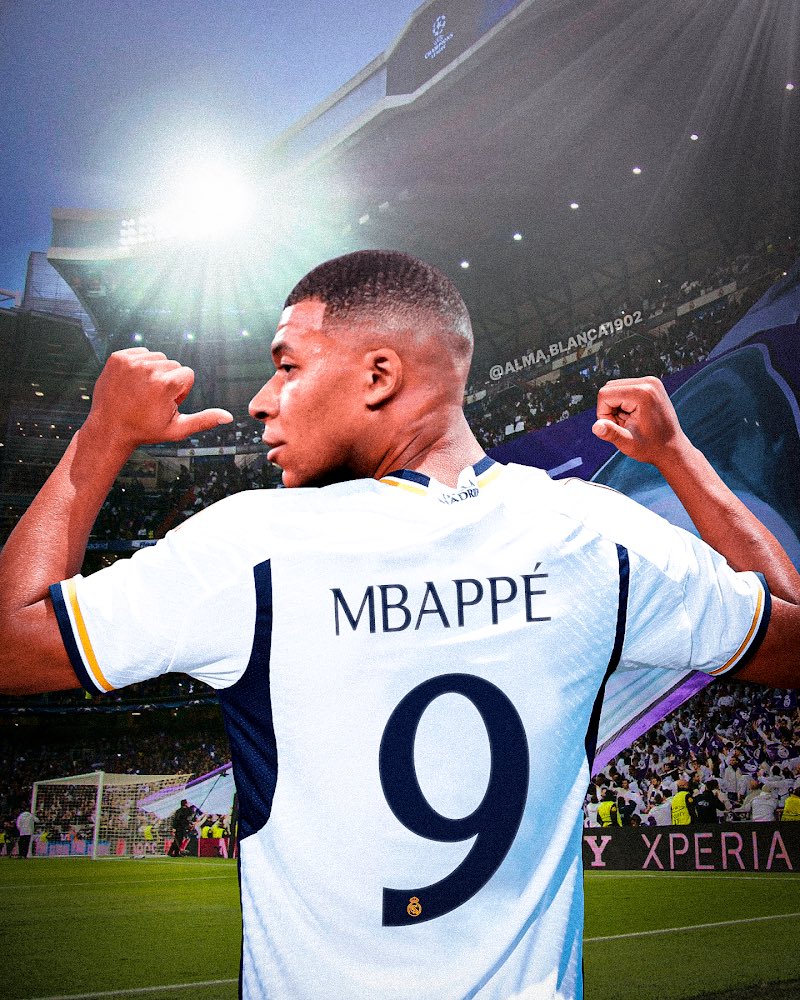 Mario___RM's tweet photo. 2009: El 7 del United llegaba al Real Madrid con 24 años siendo el fichaje mas caro de la historia y vestía el 9 en su primera temporada.

2023: El 7 del PSG con 24 años puede fichar por el Real Madrid siendo el fichaje más caro de la historia y el número 9 el único disponible. https://t.co/aoKDfw59X9