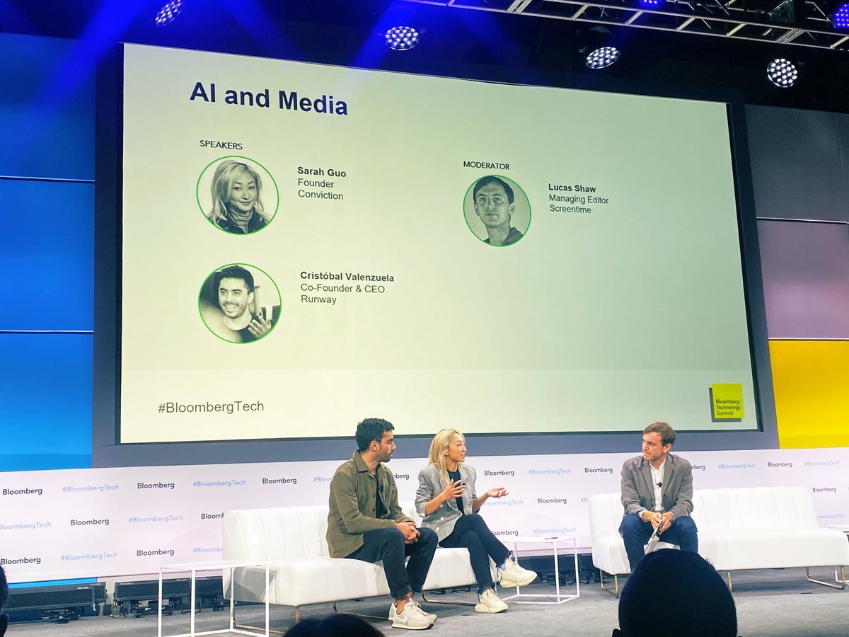 AI hot takes from @saranormous @c_valenzuelab and @Lucas_Shaw at #BloombergTech