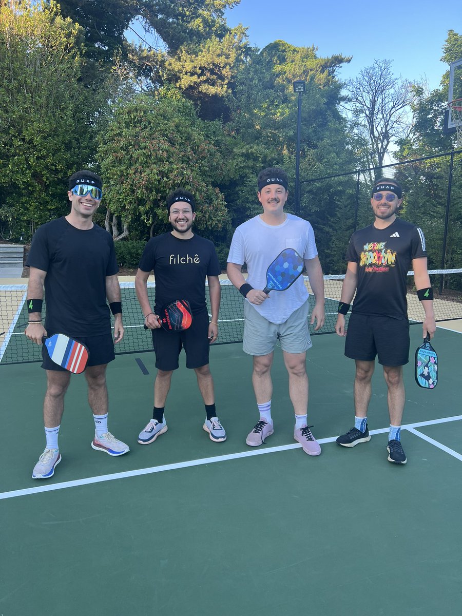 2vcbros's tweet photo. Pickleball with the squad 🎥 https://t.co/JkO3iwYReT