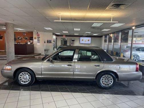 iamlegacy23's tweet photo. #AndreannaFlores | #MissingPerson #DomesticAbuse #truecrime | I need everyones help. Andreanna is still missing!! 

BE ON THE LOOK FOR THIS CAR IN (BOLO) #SanAntonio #Texas 
 Please share widely— this case has become very serious and worrying. https://t.co/0cNQ7RaKvs