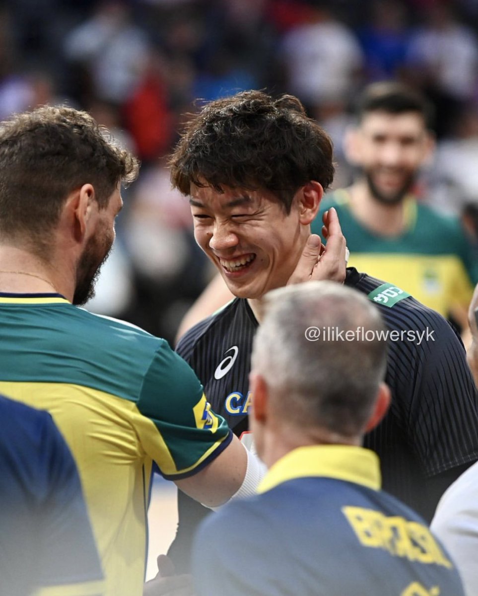 Happy Yuki with Bruno🫶

Bruno witnessing Yuki’s growth all these years from being teammates on Yuki’s first superlega appearance in 2015 to Japan vs Brazil games and that never forgotten Tokyo Olympic and now, VNL2023. 
No more sad tears from Yuki😭

📸ilikeflowersyk (ig)