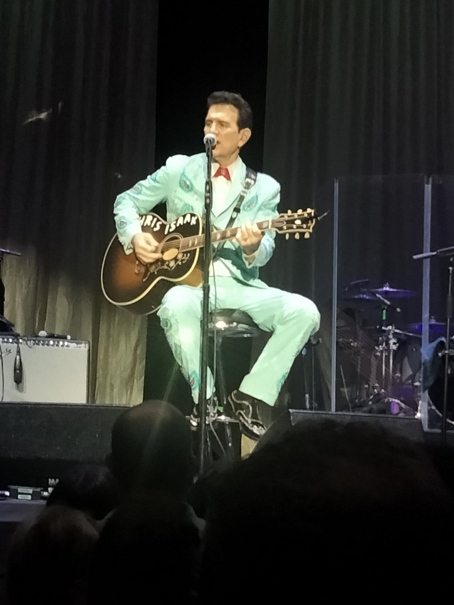 AlLorient's tweet photo. Pero que grande es @ChrisIsaak ! #NochesdelBotanico https://t.co/VUdl3LU4Fp
