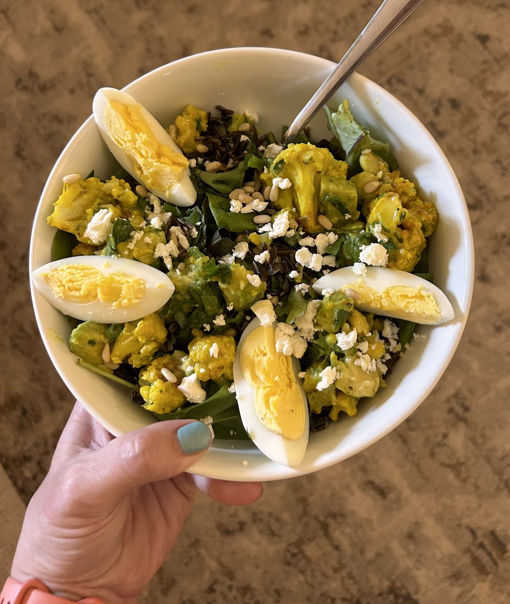 Wild rice superfood salad 🥗 😋 🏃🏼‍♀️ 🪴  #TwitterSupperClub #PlantBased