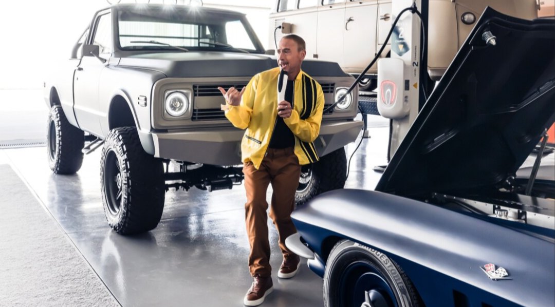 BryanArchimedes's tweet image. Clip at our shop during testing of Robert Downey Jr&apos;s EV converted Chevy K10. See it in today&apos;s 6/22 premier (S1E1) of Downey&apos;s Dream Cars on @StreamOnMax. RDJ explains the why and how along with @richiebkidd (Rich Rebuilds). Don&apos;t miss it! #classiccars #EVs #evconversion @jag35