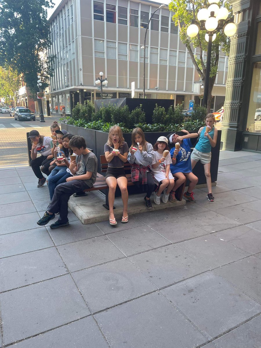 Mariah Bouchard tweet media