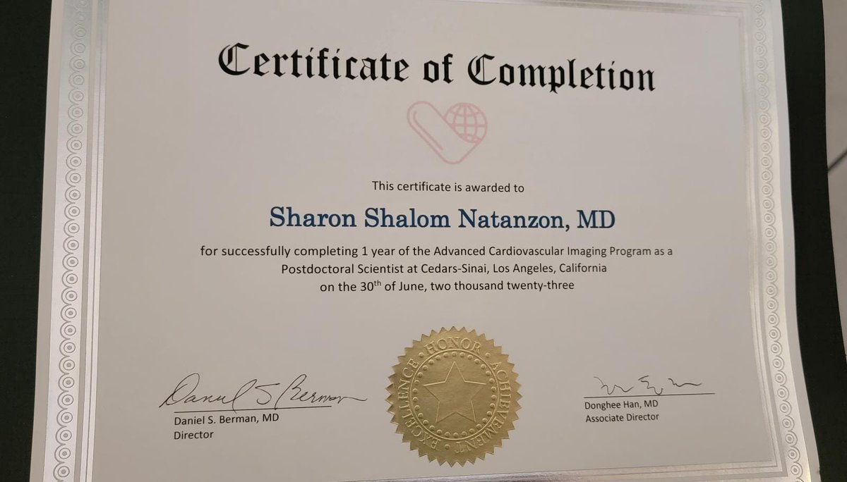 NatanzonSharon's tweet photo. Thank you @CedarsSinai&amp; @SmidtHeart for a great ceremony. Emotional speech by Alan Kwan. I'm glad the kids can be proud of their dad. Couldn't make it without my wife @NatanzonShirly and my cofellows. @kaveh_med @napjak @AnnaKateBarton @Bgheyath @k_kuronuma and Donghee Han. https://t.co/o2ir2xw2De
