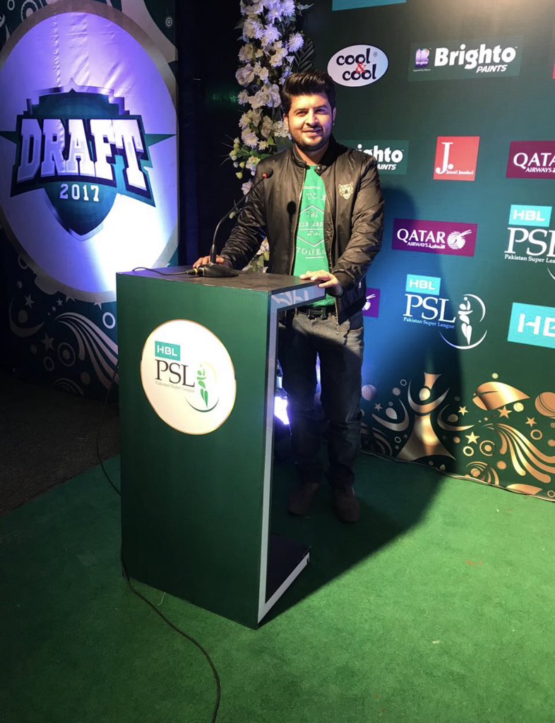 ZohaibAzharHost's tweet photo. Alhamdulillah 😇❤️

First Ever Master of Ceremony 🇵🇰🎤

#PSL #zohaibazhar https://t.co/dFxwsA6j87