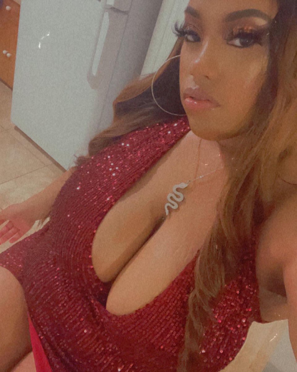 _BitchSLAY's tweet photo. @_justmillie_ Nebraska in here
&amp; Follow my instagram- @Ayo_cee https://t.co/CJ2DQkkTeC