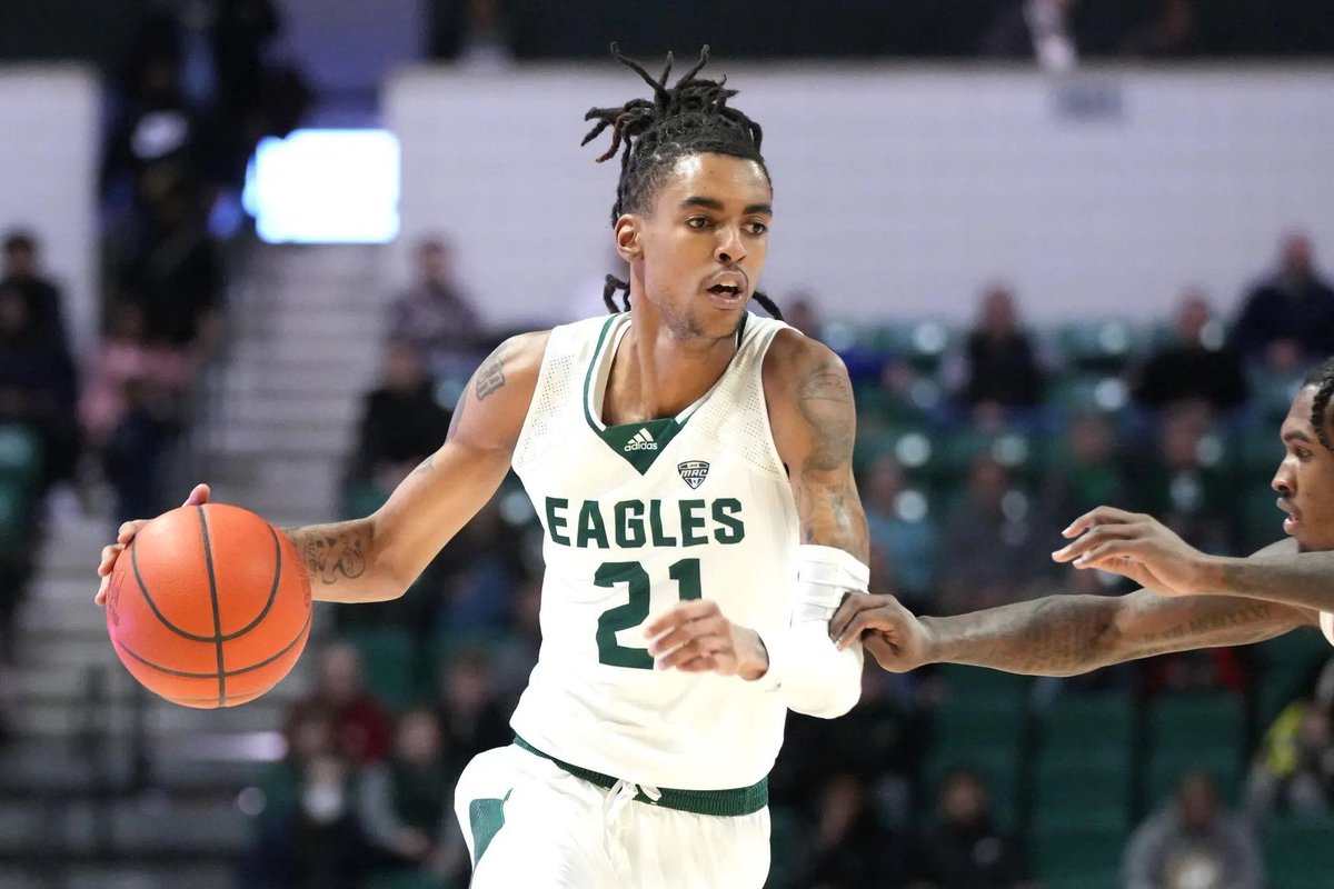 MoreForYou_CLE's tweet photo. #Cavs select Emoni Bates with pick 49. 

Welcome to the Land, @BatesEmoni! https://t.co/nZyjGflzkY