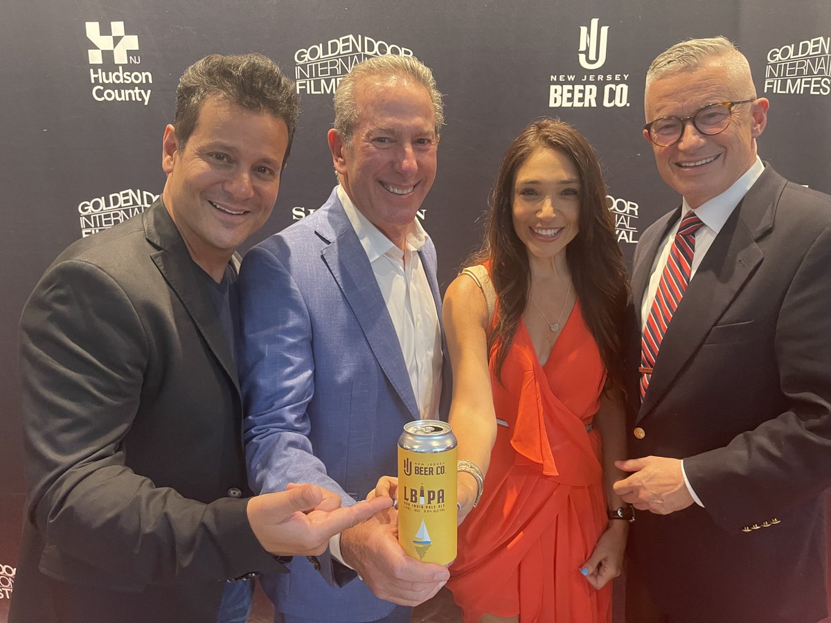 jim_mcgreevey's tweet photo. With @PaulSilvermanNJ, @SILVERMANJC, @BillSorvino and @msorvino, and @NONSTOPSHOW at the @GoldenDoorFest at Jersey City’s Art House. https://t.co/a22Dh2QgCx