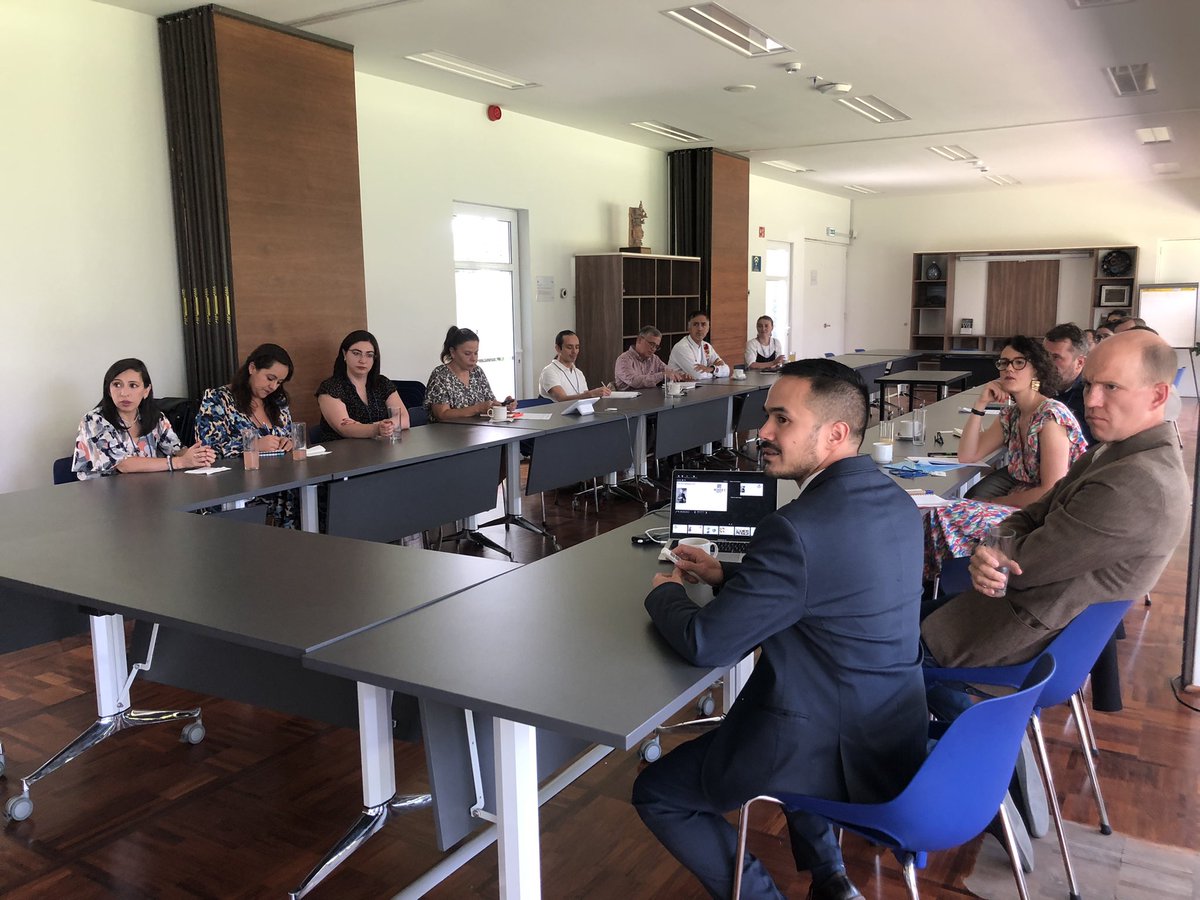 El día de hoy compartimos nuestros planes en <a href="/UEenMexico/">Unión Europea en México 🇪🇺🇲🇽</a> ante  embajadas (🇪🇸🇫🇷🇩🇪🇮🇹🇸🇪), <a href="/Erasmus_Mundus/">Erasmus Mundus Association (EMA)</a>, <a href="/EuraxessLAC/">Euraxess LAC</a> y <a href="/EuroPosgradosmx/">EuroPosgrados</a>, con quienes encontramos importantes puntos de sinergia. No te pierdas nuestras futuras actividades y gracias a quienes nos acompañaron!