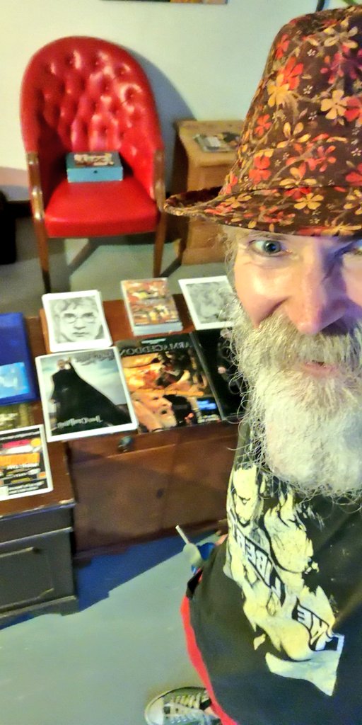 #BeMoreSkater Debut single out now tweet media