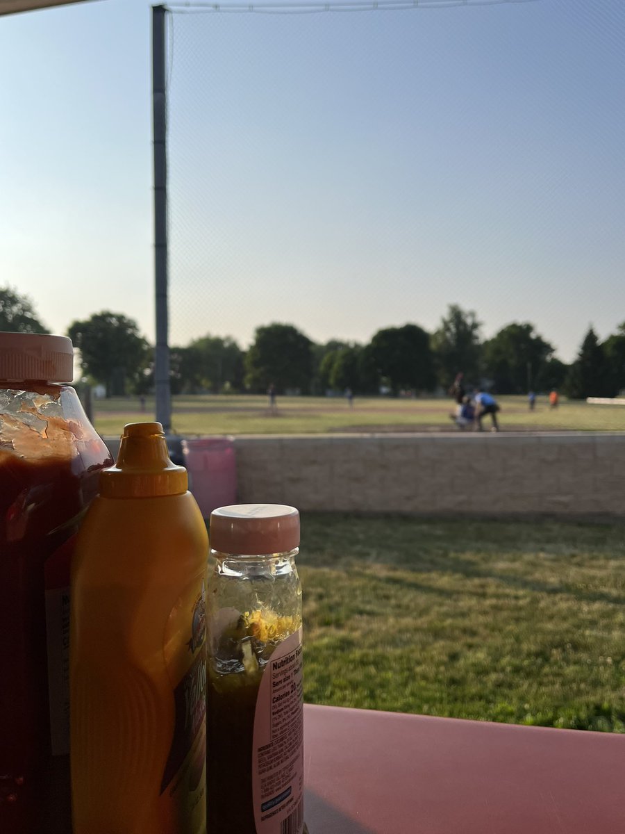 RuuReads's tweet photo. Tonight’s view from the concession stand @AlbionTigers   Game is tied 3-3 in fifth.  #GoTigers https://t.co/KxeKIwDElO