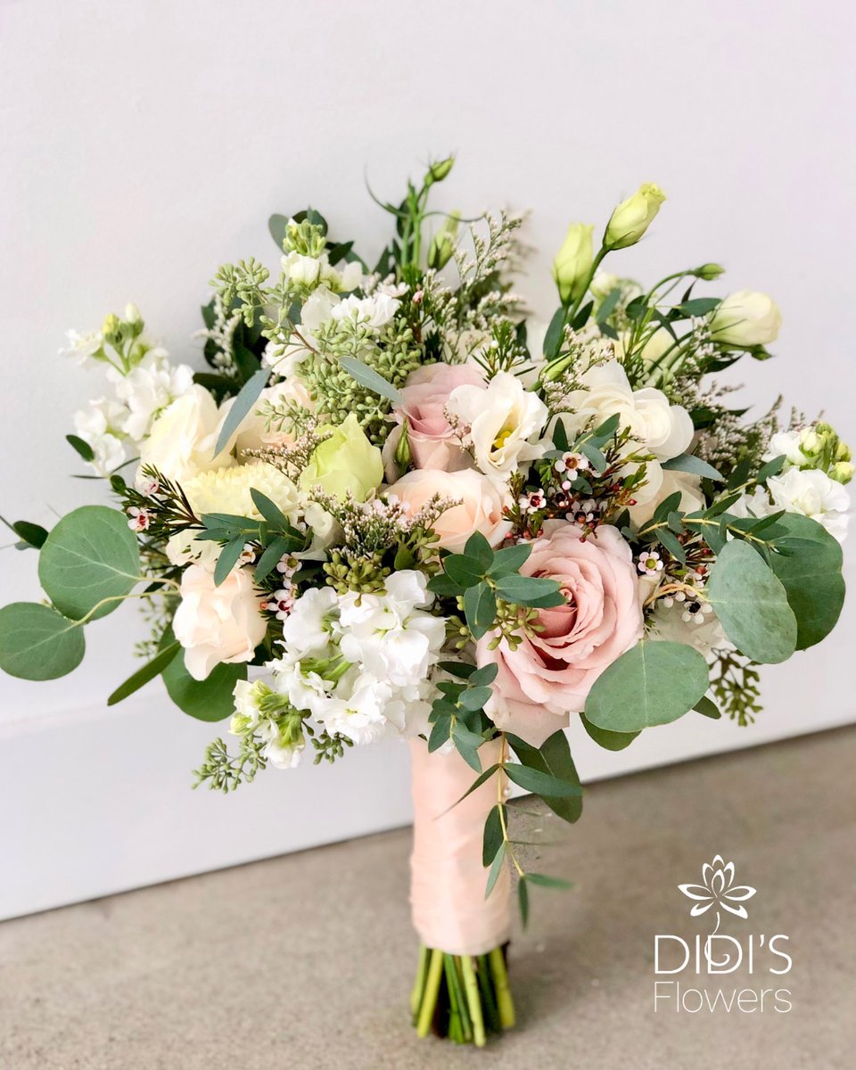 Celebrating a lifetime of love and the beginning of forever 💍

l8r.it/ILCt

#flowers #roses #blooms #bouquet #bridalbouquet #wedding #weddingplanning #weddingflowers #brideandgroom
