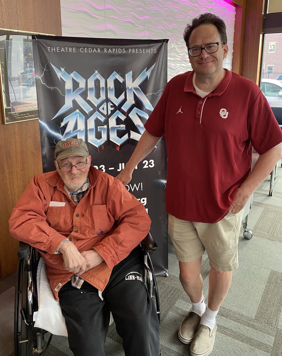 An early birthday celebration for my pal Joe (with cupcakes!) at the dress rehearsal for “Rock of Ages” at Theatre Cedar Rapids.
#RockOfAges #HappyBirthday