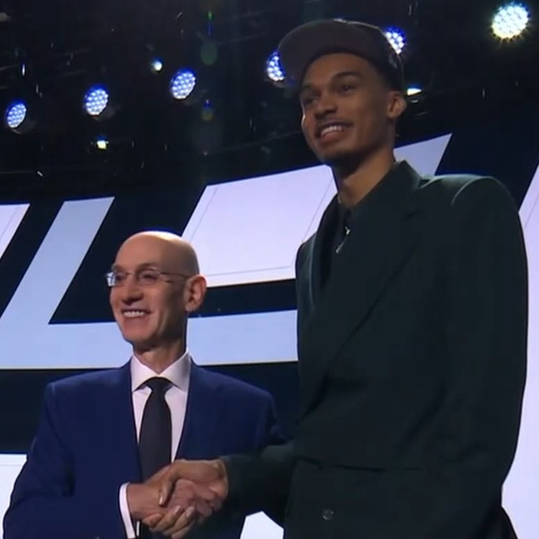 No. 1 draft picks in <a href="/spurs/">San Antonio Spurs</a> history

                                                Titles w/ Spurs
David Robinson                             2
Tim Duncan                                     5
Victor Wembanyama                 ???