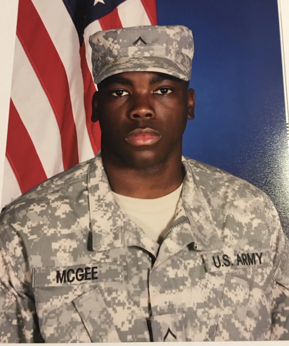 I thought I would never see this photo of me in the Army again. Obama it sucked serving you.