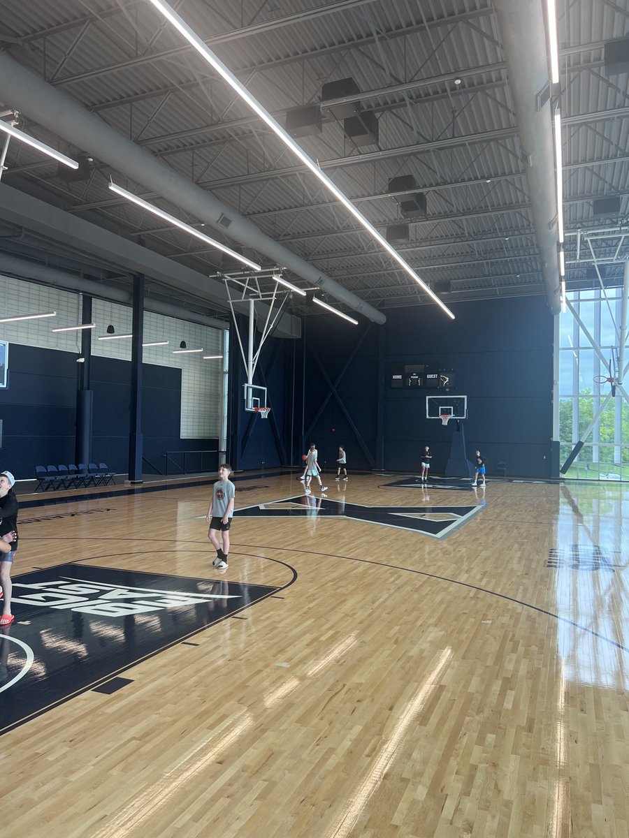 Grand Park Premier tweet media