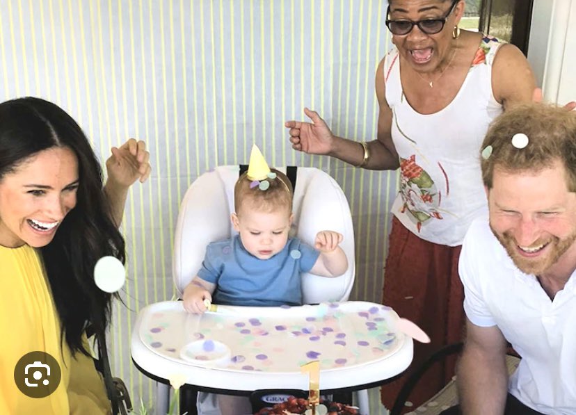 I find this so sad. When my son turned one, we had several close family & friends there.  It’s opportunity to bring ppl together 🎂🎁🎉 To think H&M CHOSE to exclude family who gave them so much, yet Doria Grifter (who abandoned Meghan in childhood) got a free pass!