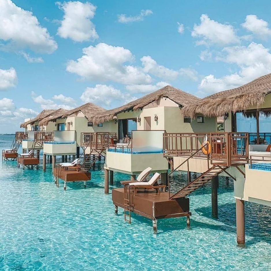 Bentley Hedges Travel is ready to show you the world! Bentley has been there &amp; done that! It's time for your private bungalow over looking the ocean! 

#travel #letsgetaway #destinationwedding #wannagetaway #dreamweddings #letsdothis #getaway #letsjet #beach #surfandsand