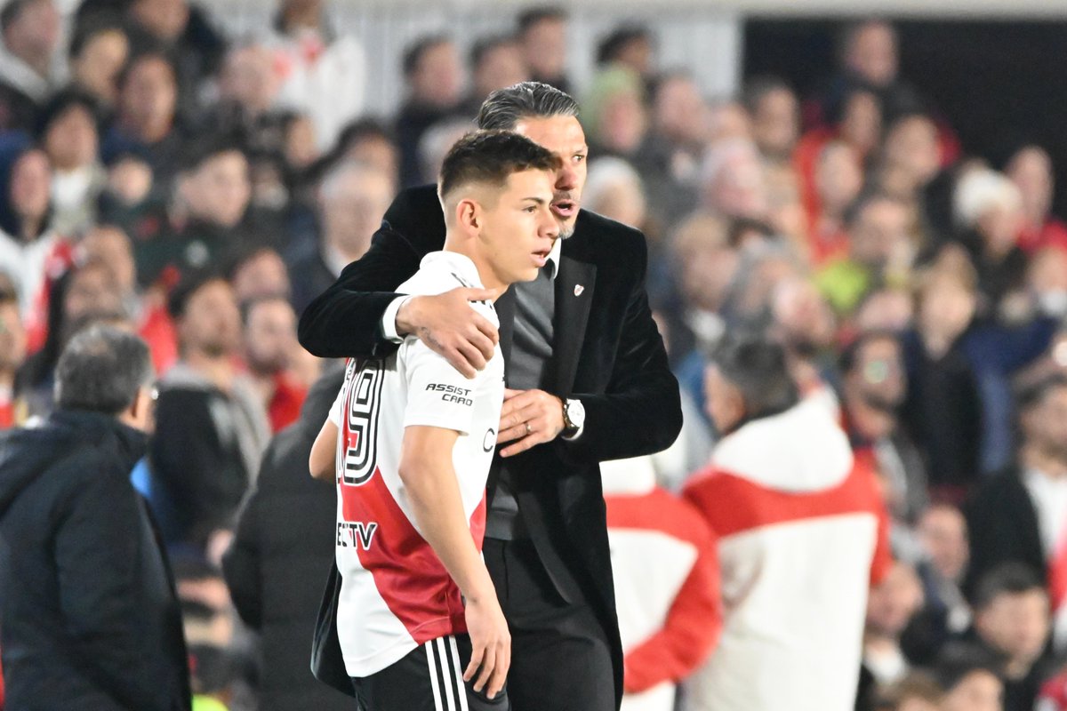 RiverPlate's tweet photo. A jugar ➡️👿