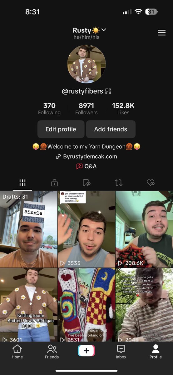 rustyugc's tweet image. Took a break from ugc and worked on my personal brand for fiber art and yall! One of my videos went viral!! So exciting to see the algorithm picking up using the techniques I learned through ugc #ugccommunity also got (4,000 new followers👀)