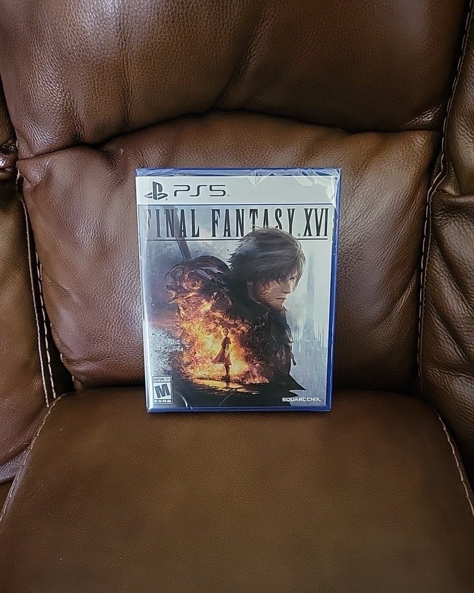 Magnum_Gaming_'s tweet photo. The time has come. 

#ff16 #FINALFANTASYXVI #SquareEnix #titan #Phoenix #Joshua #Clive #ps5 #PlayStation5 #exclusiveGames #dayOne #ssd #consoleExclusive #GOTY https://t.co/kQtlwPbKLF