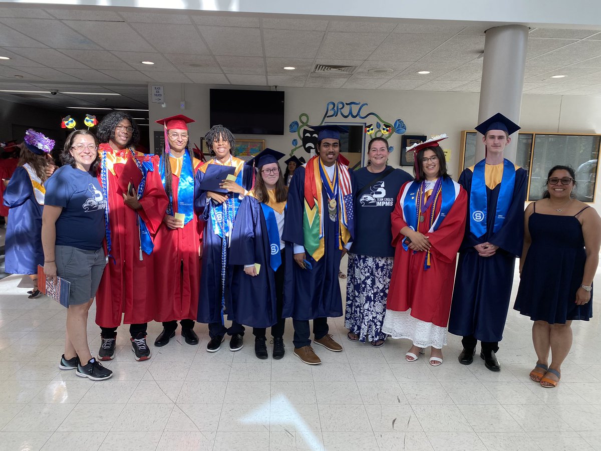So proud of our former <a href="/MontPleasantMS/">Mont Pleasant Middle</a> students- seeing them like this reminds us all of why we do what we do!! <a href="/AnibalSolerJr/">Aníbal Soler, Jr.</a> <a href="/SCSchools/">Schenectady Schools</a>  <a href="/SarahKarl12/">skarl82</a> <a href="/NancyG2410/">Nancy</a>