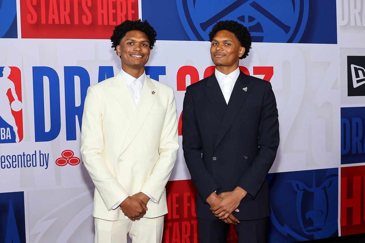 playdoitmexico's tweet photo. Los Gemelos Thompson elegidos en el Pick #4 y #5 del #DraftNBA2023 ❤️ #Rockets | #Pistons https://t.co/5GlQ4oKKZj