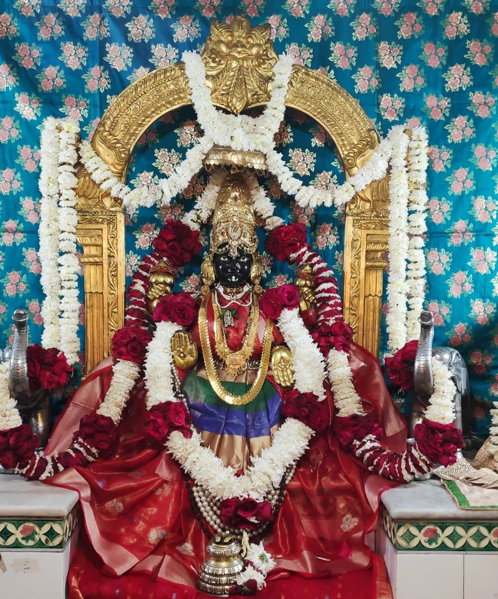 Suprabhatam 🙏
Sri Padmavati Thayar, Balaji Temple, Indore. 
May her blessings to with all my friends 🙏🚩🚩