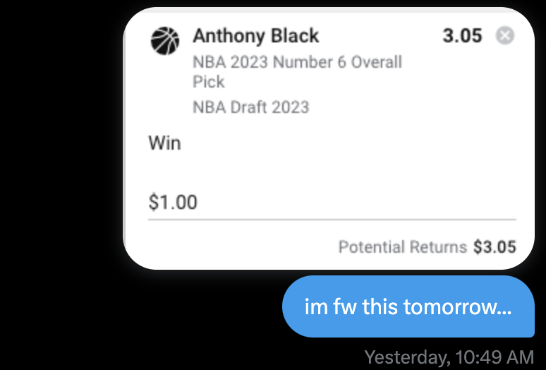 ReggiesPicks's tweet image. BANGGG 🔫 This is how we do.... VIP CASHESSSS IN ON THE #NBADraft 🔥 

Who tailed this?!?!?! WE ON ONE RN 💰 #GamblingTwitter