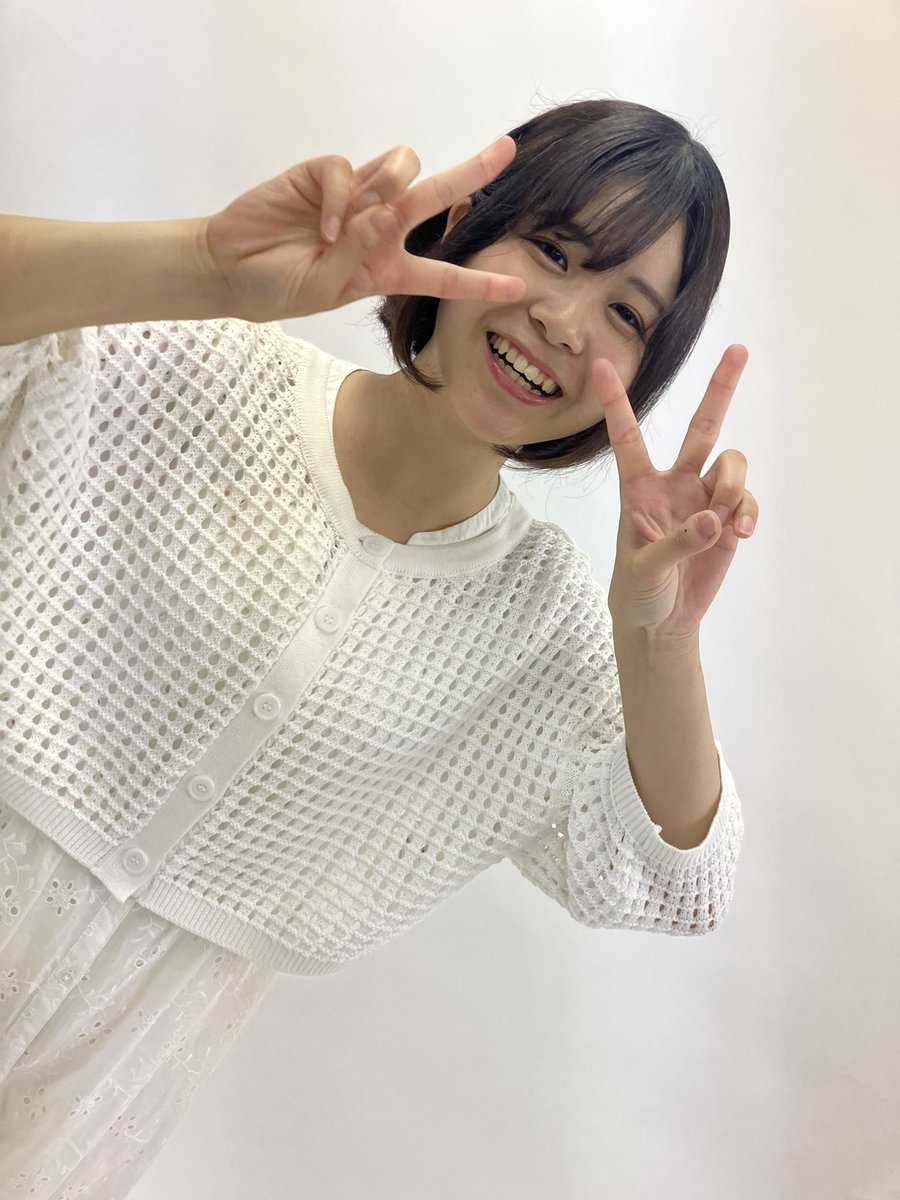 おはようございます！

本日初日です✨
素敵な劇場で、素敵なスタッフの皆さん
素敵なキャストの皆さんと一緒に
素敵な作品を紡げること
本当に光栄に思います！！

ご来場いただいたお客様に
素敵な時間をご提供できるよう
精一杯頑張ります！

#貝殻つなぎ