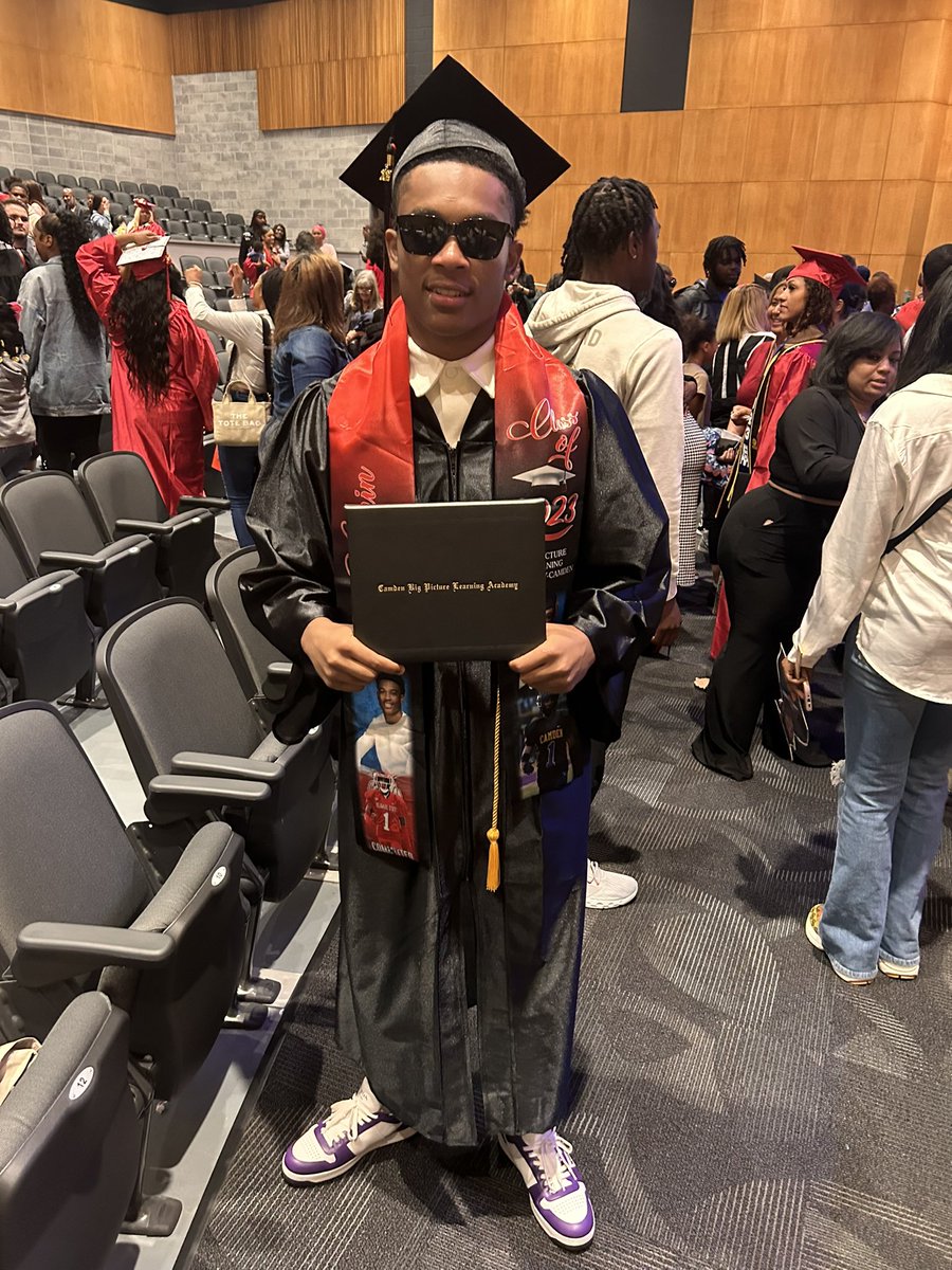 Onto the next chapter👨🏾‍🎓🥳