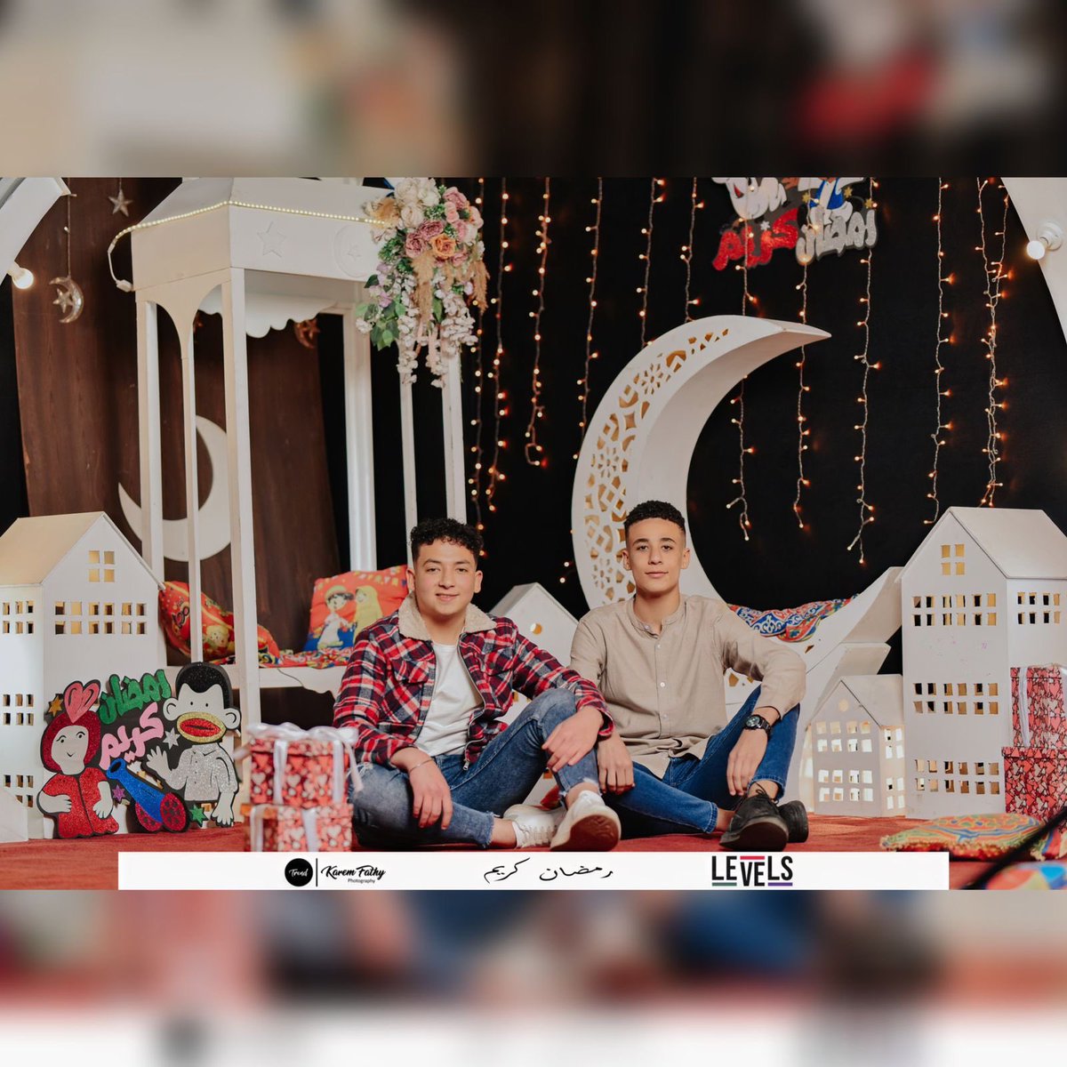 shoman_eyad's tweet photo. نت بتكبروها علي بعض واحنا بنكبر بعض 👬❤️‍🔥 https://t.co/Df018s7xxo