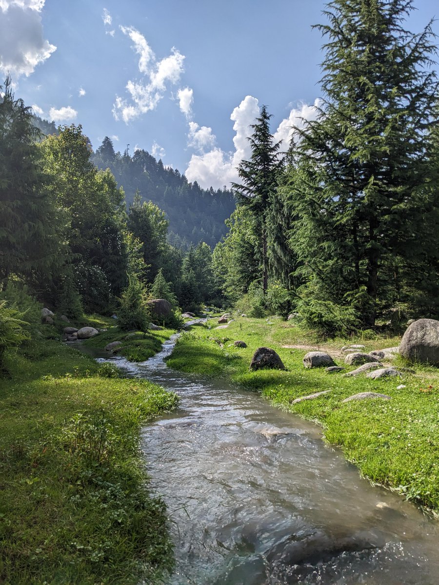 Mahdi___77's tweet photo. Manali, India https://t.co/02k3FoU2vL