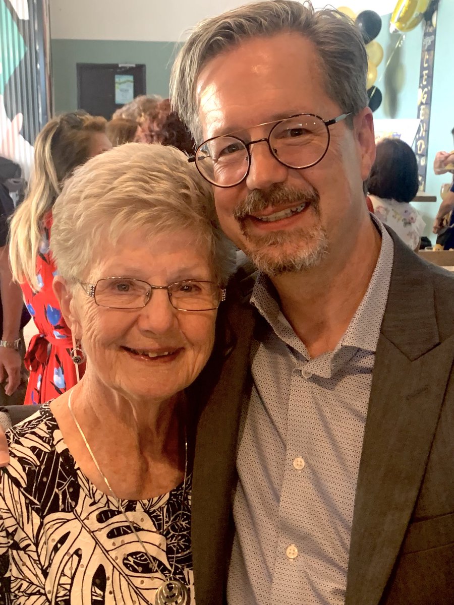 lisamusictcdsb's tweet photo. Happy Retirement Peter!  Wishing you continued health and happiness.  ❤️ https://t.co/0bMV9lph18