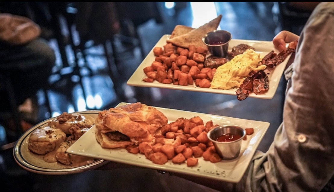 craftedstl's tweet photo. Join us this weekend for our popular brunch! https://t.co/YAP382dwfZ https://t.co/n9aCjCTc5z