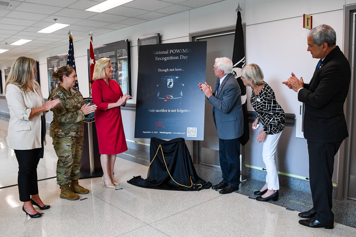 Secretary of the Army (@secarmy) on Twitter photo Today I was honored to help unveil the 2023 POW/MIA Recognition Day poster & reaffirm our commitment to this sacred responsibility. The <a href="/DeptofDefense/">Department of Defense 🇺🇸</a> effort to account for our missing from past conflicts makes a difference not only for the families impacted, but for all serving. Today I was honored to help unveil the 2023 POW/MIA Recognition Day poster & reaffirm our commitment to this sacred responsibility. The <a href="/DeptofDefense/">Department of Defense 🇺🇸</a> effort to account for our missing from past conflicts makes a difference not only for the families impacted, but for all serving.