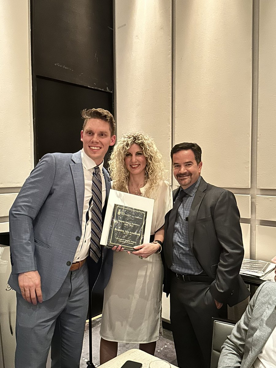 U of T Vascular Surgery Residents tweet media