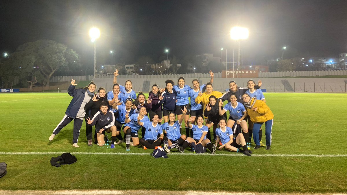 Victoria de visita en colonia ... #SiNoLoSentisNoLoEntendes