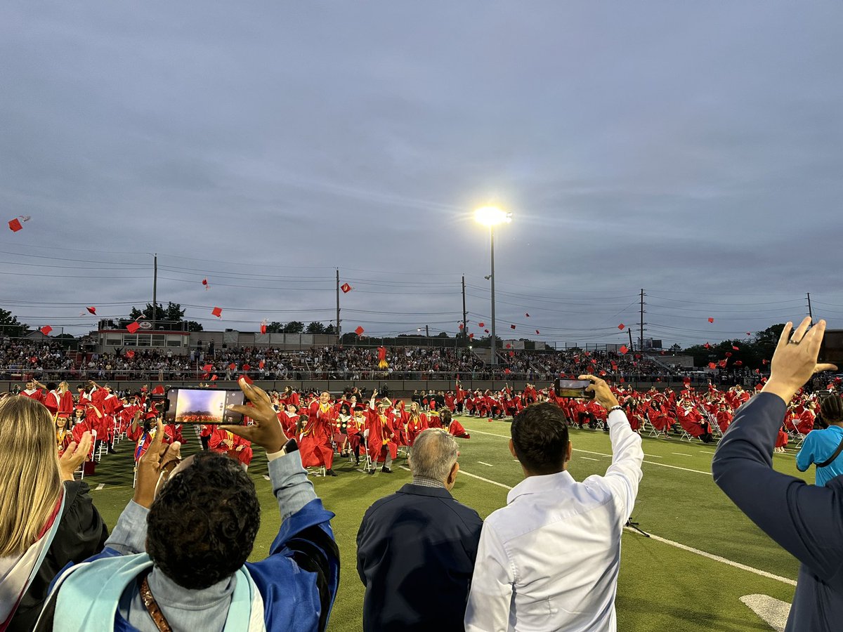 Claire Keller tweet media