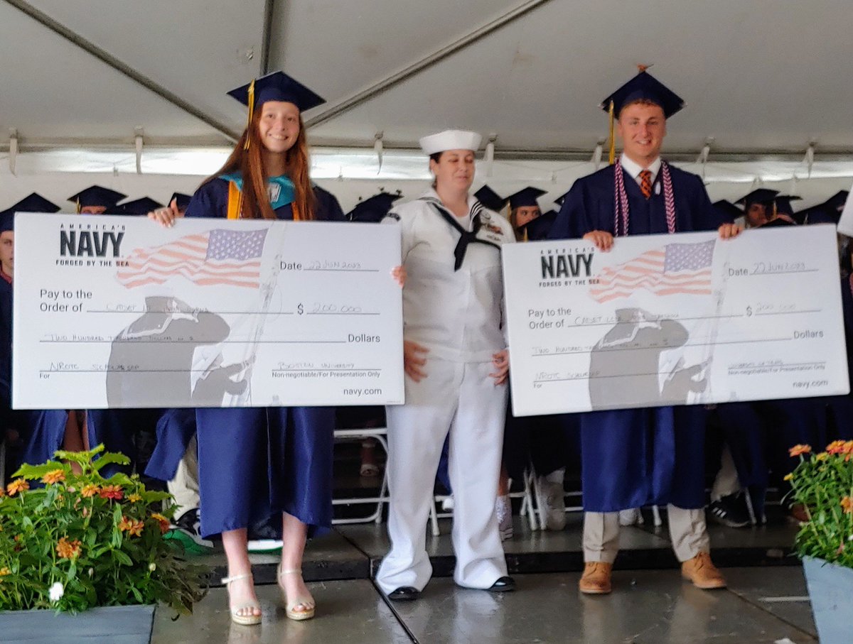 Congrats to Maya Burns and James Treshock on receiving @USNavy ROTC scholarships, to Boston U and U of Texas! @BU_Tweets @BeALonghorn @NavalServiceTrg @MAST_SandyHook